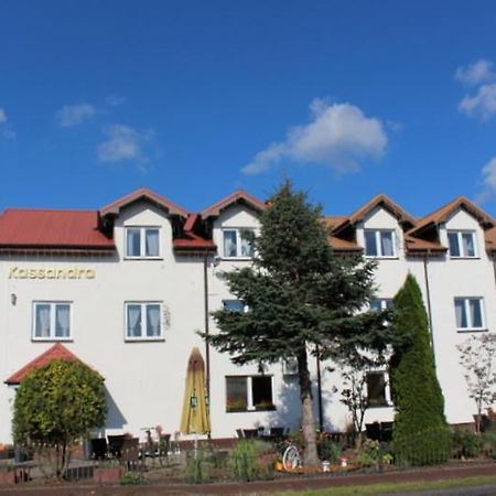 Restauracja Hotel Kassandra Września Extérieur photo