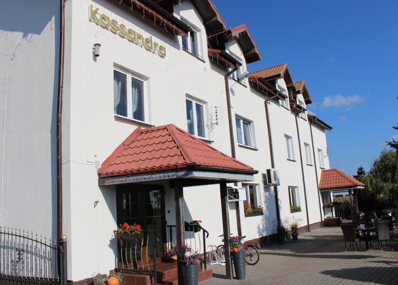 Restauracja Hotel Kassandra Września Extérieur photo