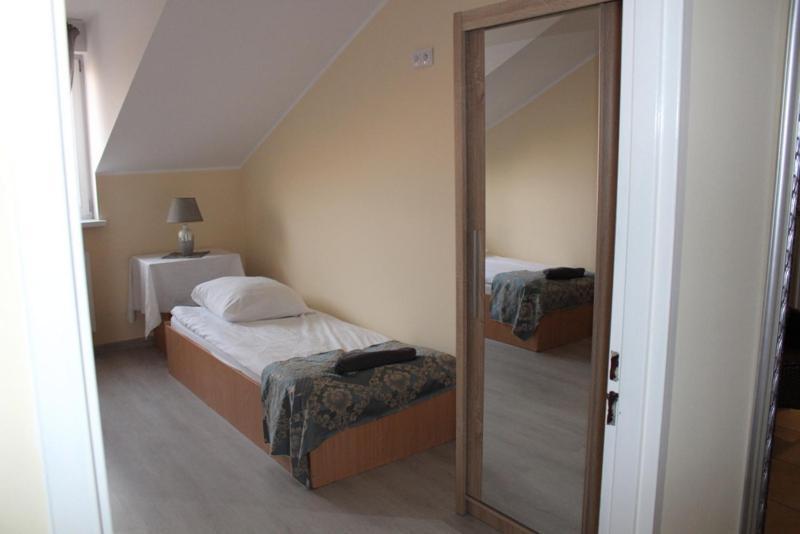 Restauracja Hotel Kassandra Września Extérieur photo