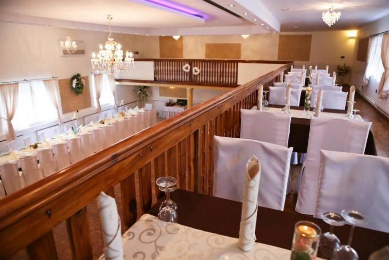 Restauracja Hotel Kassandra Września Extérieur photo