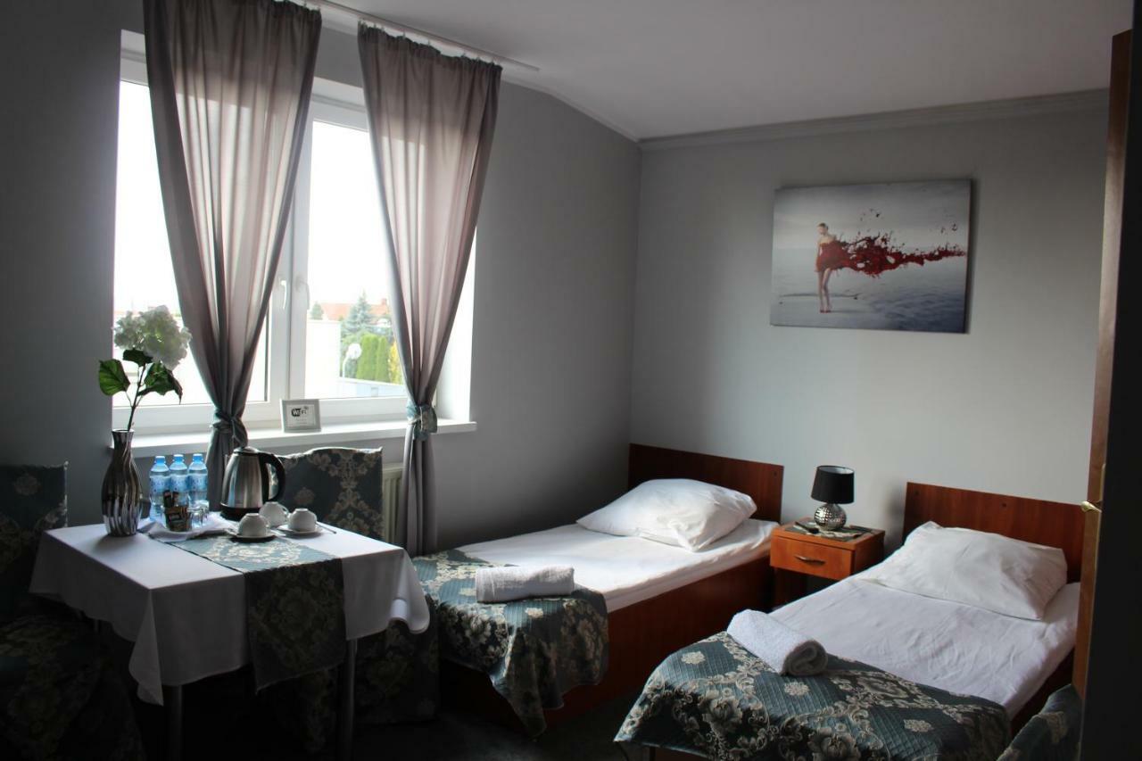 Restauracja Hotel Kassandra Września Extérieur photo