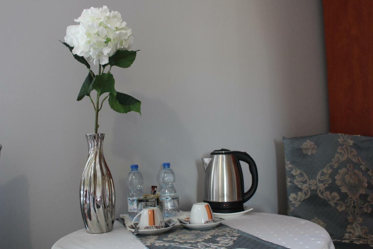 Restauracja Hotel Kassandra Września Extérieur photo