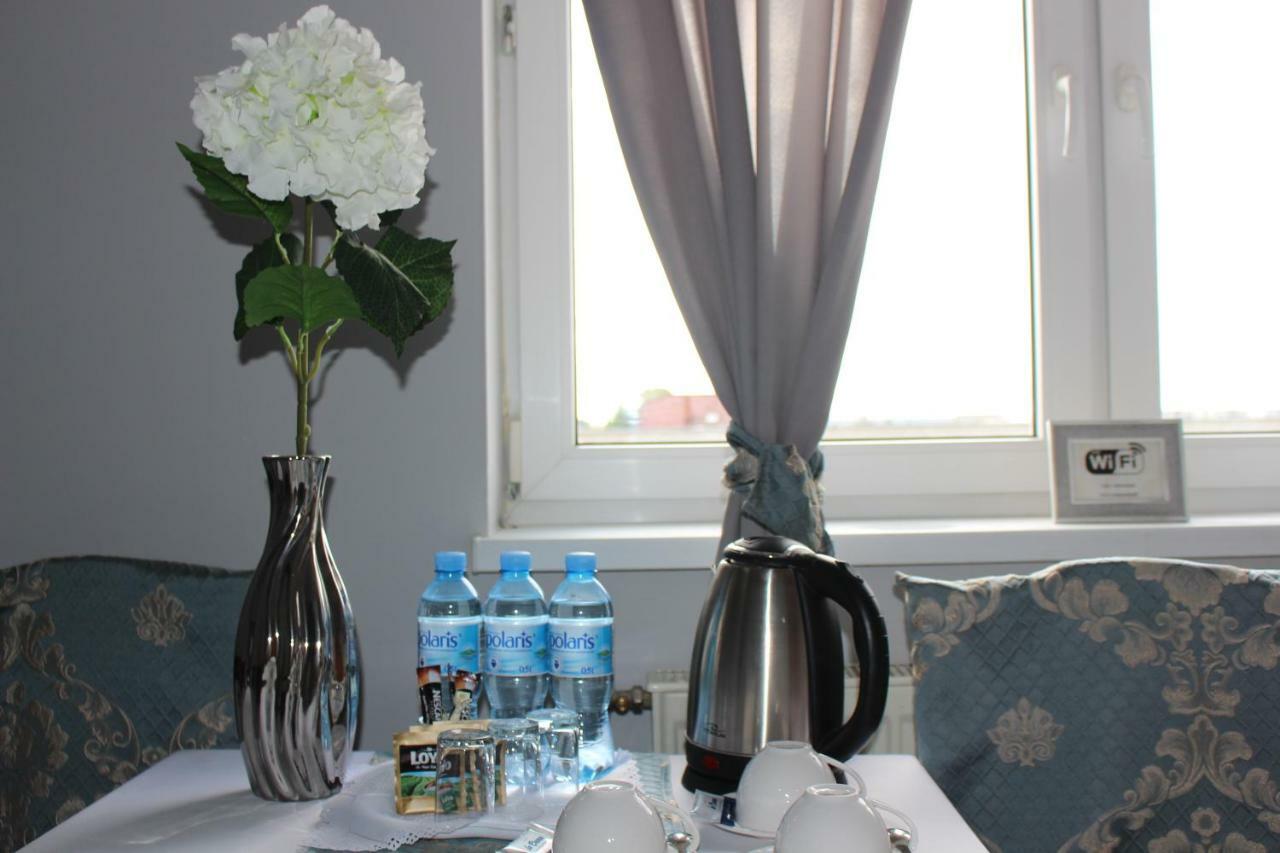 Restauracja Hotel Kassandra Września Extérieur photo