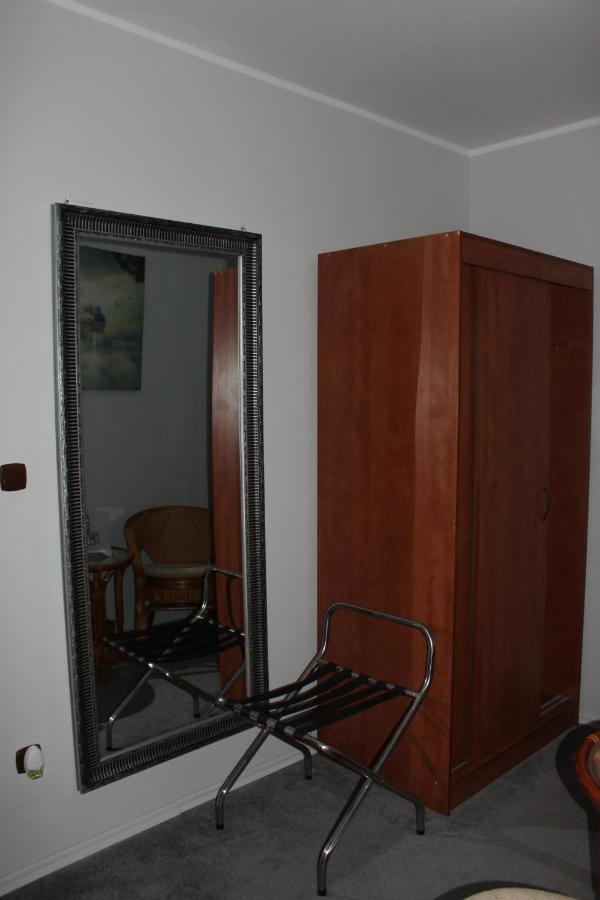 Restauracja Hotel Kassandra Września Extérieur photo