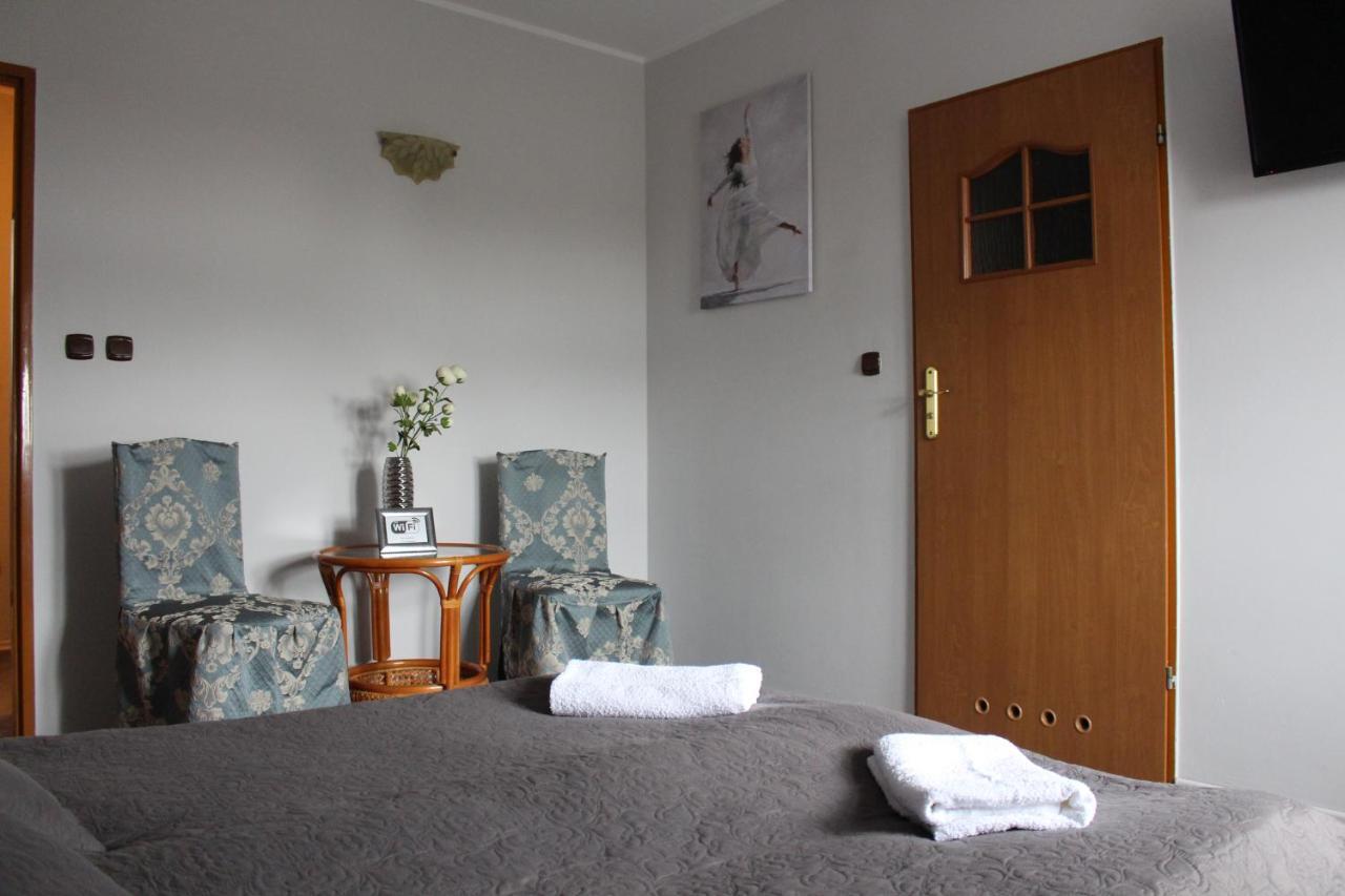 Restauracja Hotel Kassandra Września Extérieur photo