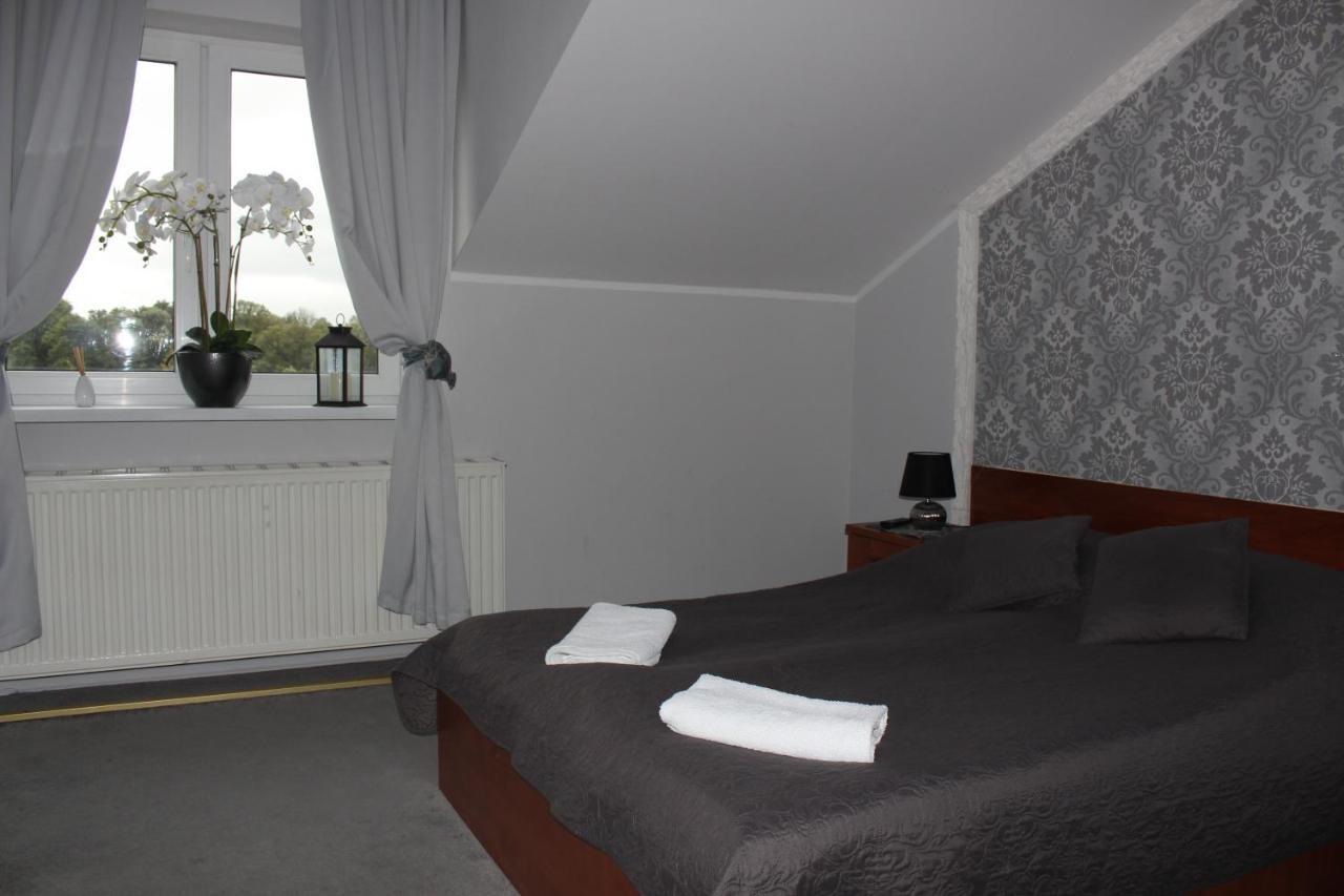 Restauracja Hotel Kassandra Września Extérieur photo