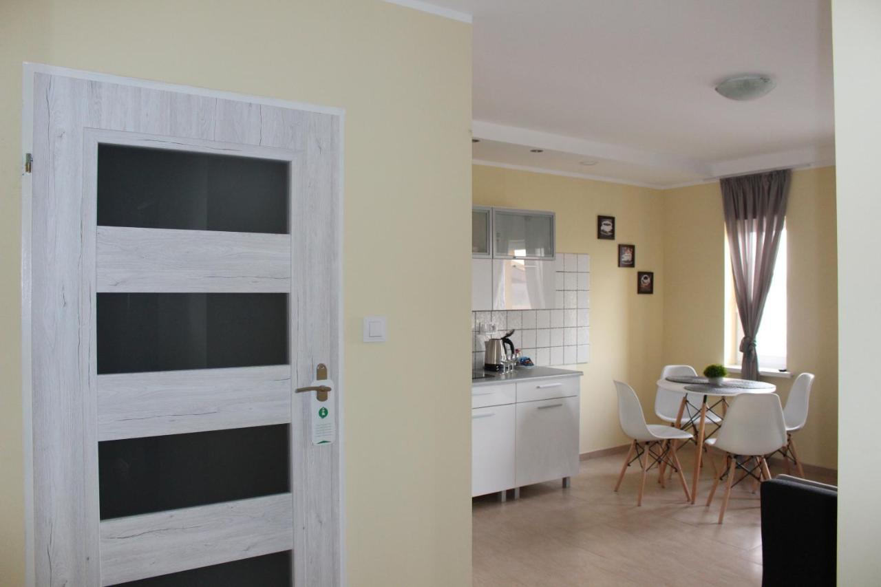 Restauracja Hotel Kassandra Września Extérieur photo